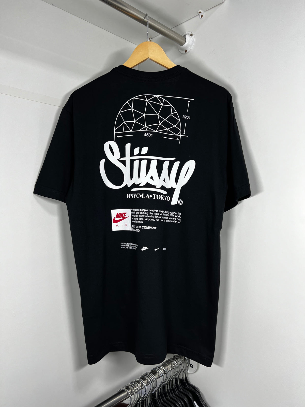Camiseta Nike x Stüssy