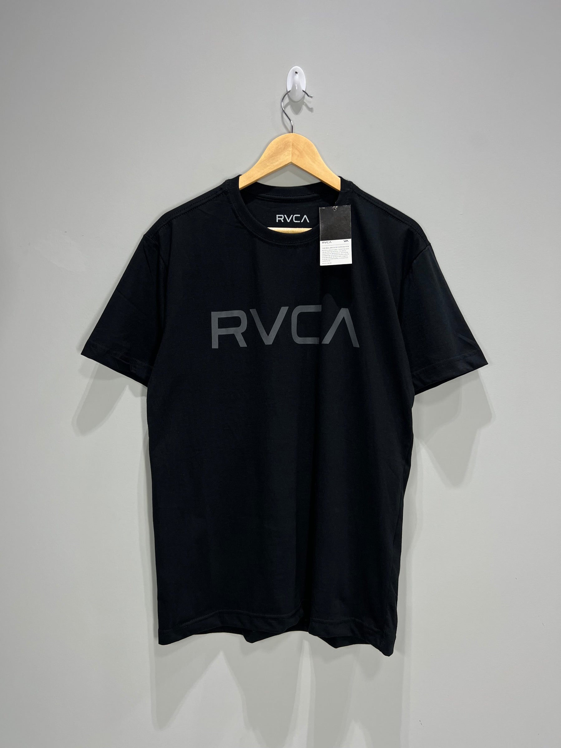 Camiseta RVCA