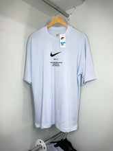 Nike - Oversized