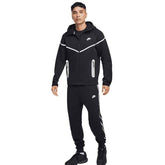 Conjunto Nike Tech Fleece Preto (Reflective)