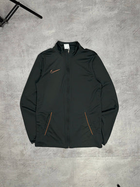 Conjunto NK Dri-Fit 2021 (Preto e Laranja)